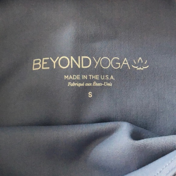Beyond Yoga Alloy Ombré High Waisted Midi Legging - Picture 3 of 6